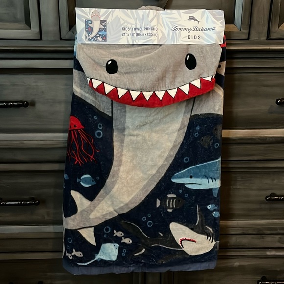 Tommy Bahama Other - Tommy Bahama Kids hooded towel poncho